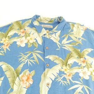 Tommy Bahama Hawaiian Shirt Mens XXL Blue Floral Print 100% Silk Wood Buttons